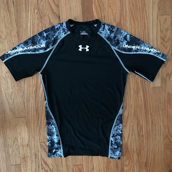 Under Armour Other - Black Under Armor Top